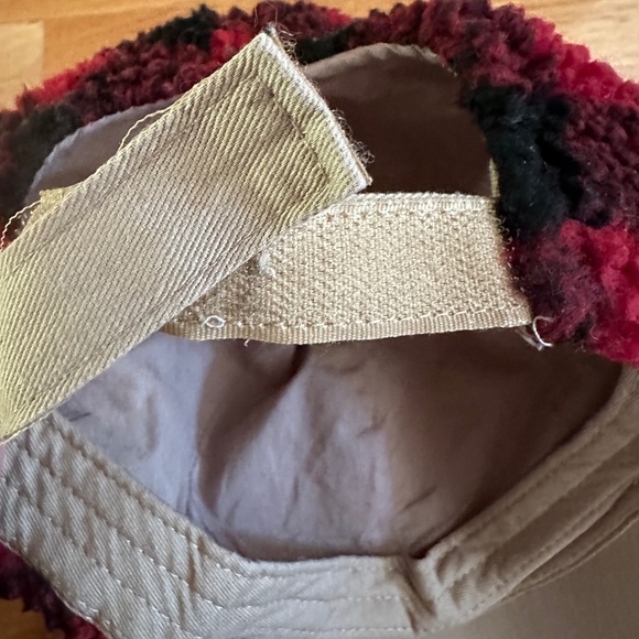 Holiday Time Reindeer Doe Sherpa Hat Christmas Cap - Picture 7 of 16